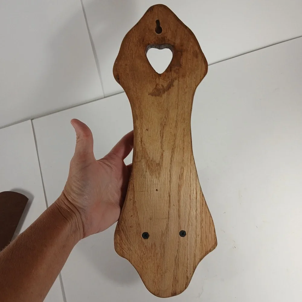 N/A rustic cutout